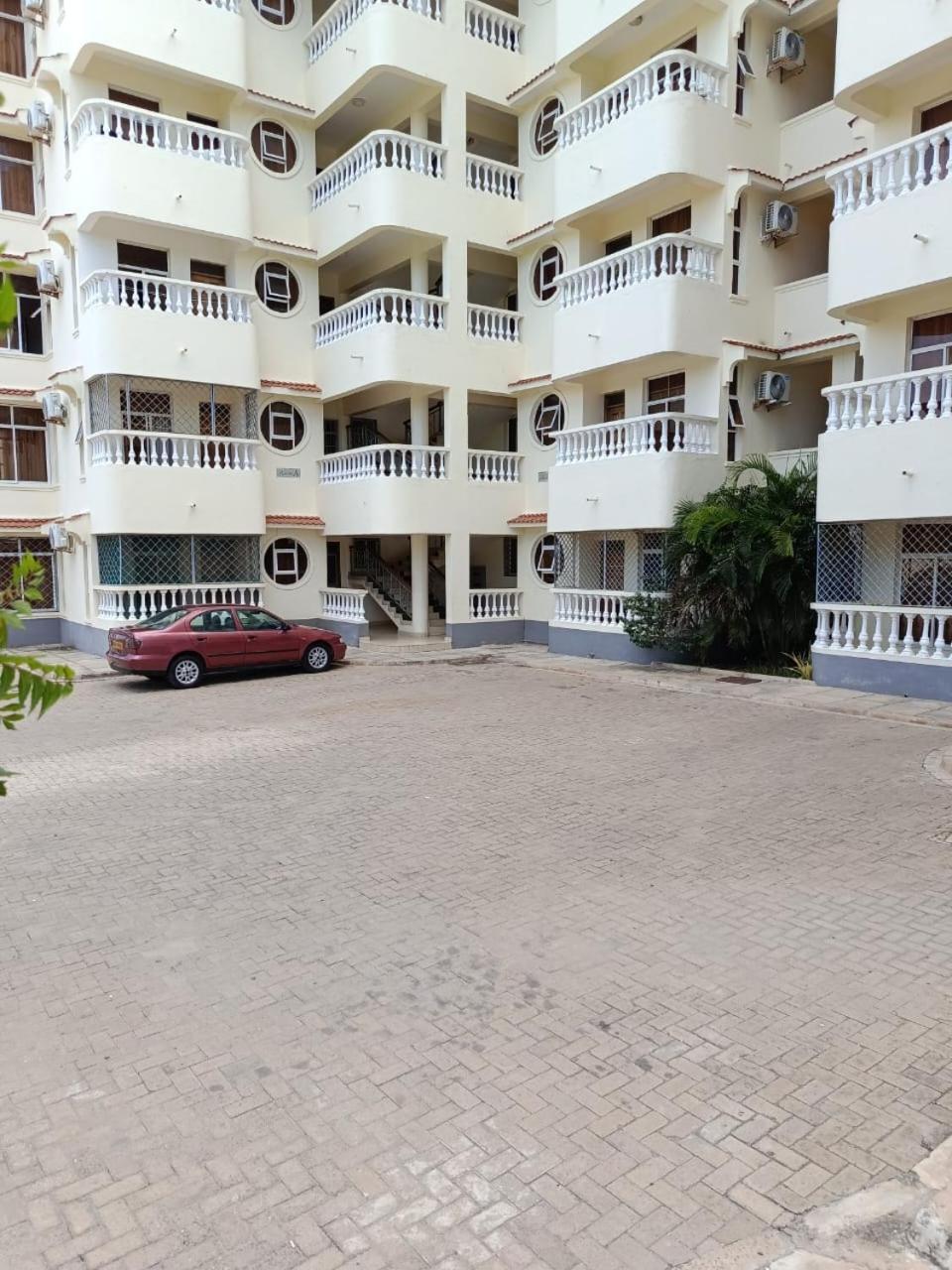 Pk Ocean Apartment Mombasa Luaran gambar